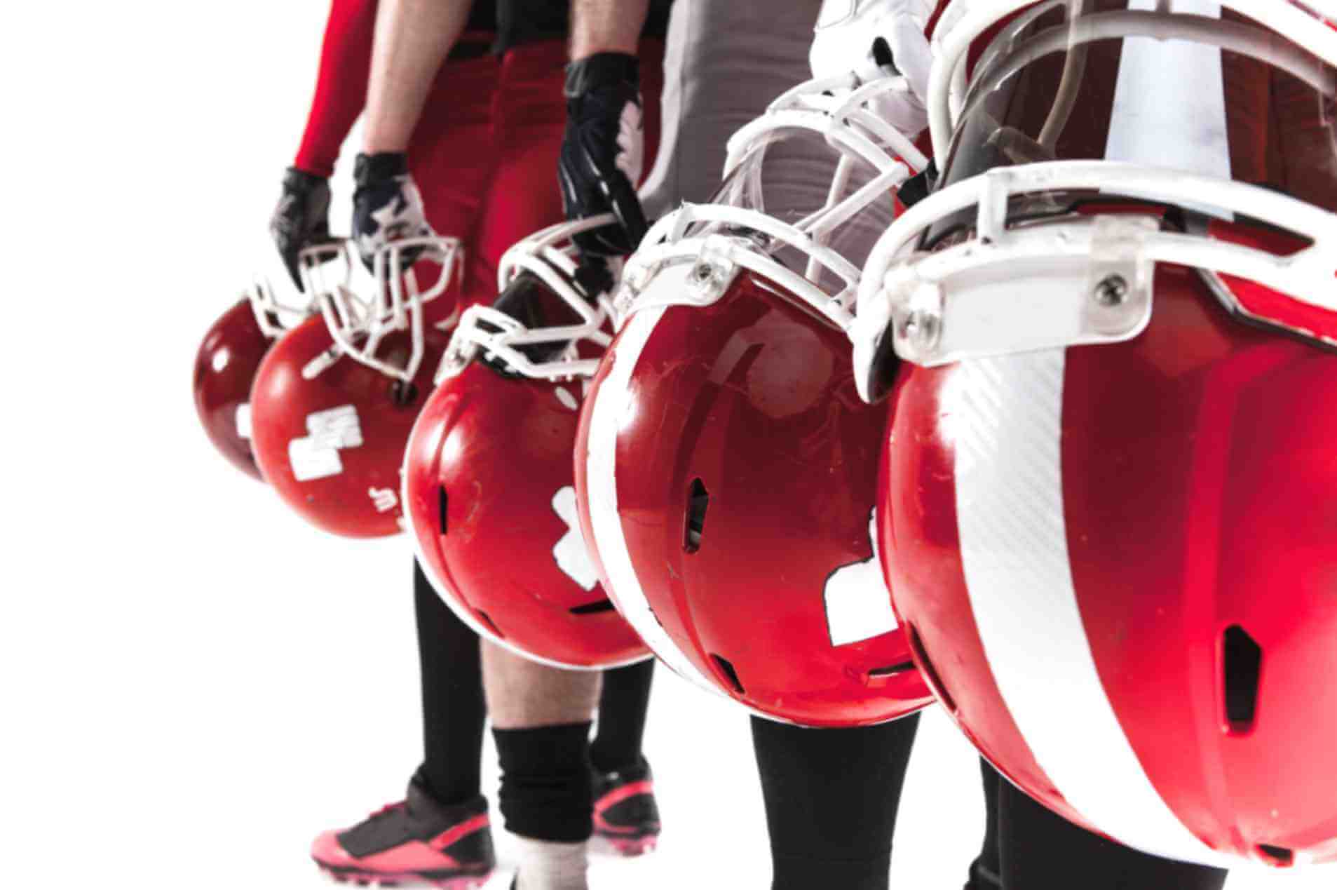 Different Types of Football Helmets | Guide to Choosing the Right Helmet, image size:1907x1269